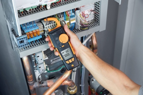 Токовые клещи: устройство и виды