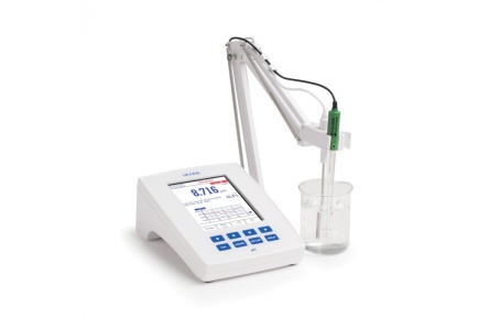 рН/мВ-метр лабораторный HI5221-02