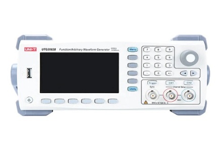 Генератор сигналов UNI-T UTG2082B