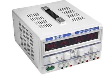 Трёхканальный линейный источник питания МЕГЕОН 323051